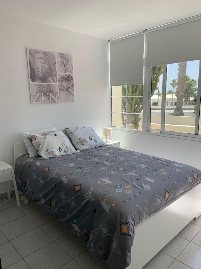 Luxury Estudio En Playa Roca A Primera Linea Del Mar Costa Teguise Exterior photo
